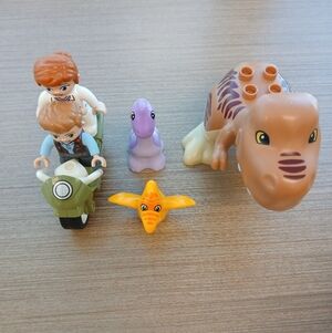 LEGO DUPRO Jurassic World  6 Piece Replacement Set